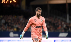 Ligue 2 : une boulette d'Esteban Salles plombe Pau