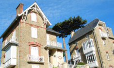 Le code civil définit clairement la répartition des rôles. L’usufruitier est en charge des dépenses d’entretien et le nu-propriétaire doit prendre à sa charge les grosses réparations. (© Fotolia)