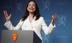 La Vénézuélienne Maria Corina Machado, lauréate du prix Nobel de la paix, lors d'une conférence de presse dans les locaux de représentation du gouvernement à Oslo, le 11 décembre 2025 en Norvège ( AFP / Odd ANDERSEN )