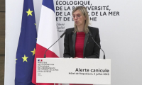 Canicule: deux morts en France après des malaises liés à la chaleur (ministre)