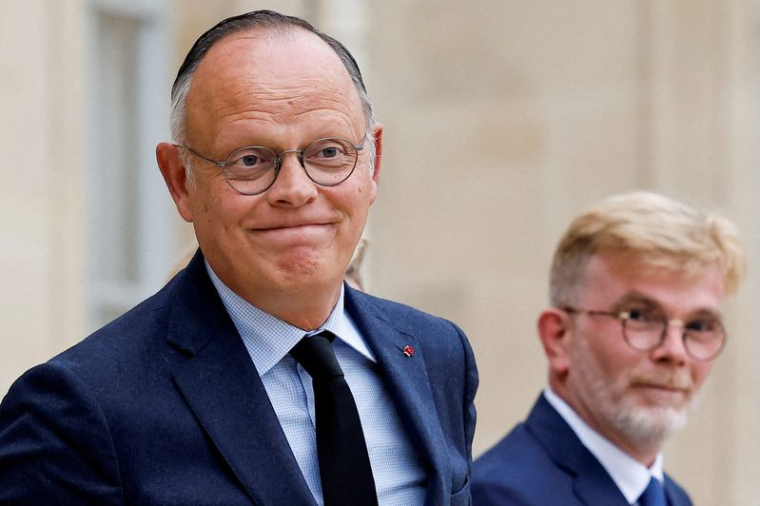 PHOTO DE DOSSIER : Le président français Macron rencontre les membres des partis politiques au palais de l'Élysée, à Paris