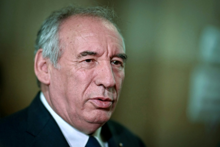Le patron du MoDem François Bayrou à Paris le 9 septembre 2026 ( AFP / LOU BENOIST )