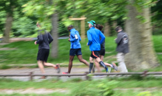 ( AFP / DENIS CHARLET )