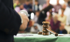 La vente aux enchères inversées fait ses débuts sur le marché immobilier