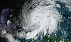 Image satellite de l'ouragan Melissa au sud-est de la Jamaïque à 12h00 UTC, le 28 octobre 2025 ( RAMMB/CIRA / - )