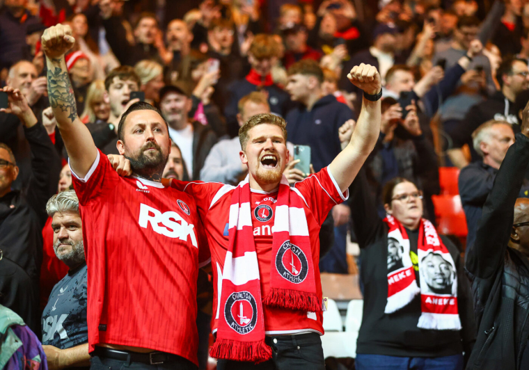 La clim monumentale vécue par les supporters de Charlton contre Portsmouth
