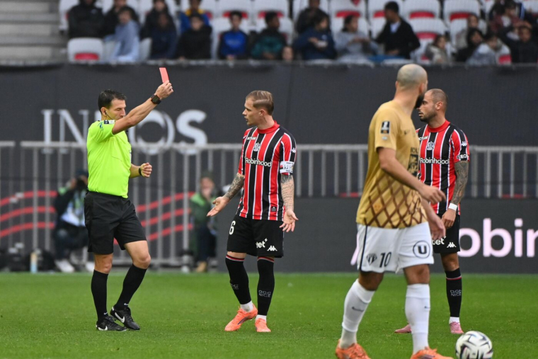 Angers enfonce Nice dans la crise