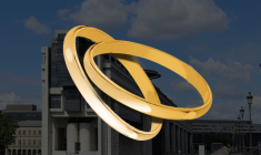 Dans certains cas, le mariage ou le pacs peut fortement alourdir la facture fiscale d'un couple. (© DR)