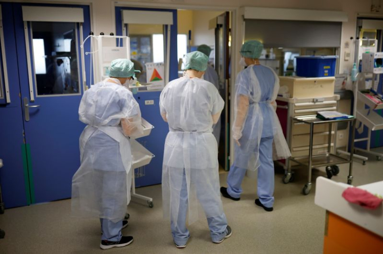 CORONAVIRUS: ENCORE PRÈS DE 23.000 NOUVELLES CONTAMINATIONS EN FRANCE