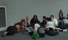 COP30: La zone bleue devenue zone de travail et de repos aux dernières heures des négociations