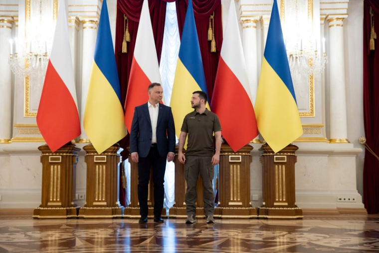 LE PRÉSIDENT POLONAIS DUDA ARRIVE À KYIV POUR DISCUTER DE L'AIDE À L'UKRAINE