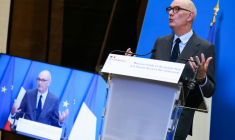Le ministre de l'Economie Roland Lescure lors d'une conférence de presse à Paris, le 22 septembre 2026 ( AFP / Kenzo TRIBOUILLARD )