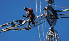 Ligne à haute tension RTE près de Douai