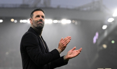 Ruud van Nistelrooy nouvel entraîneur de Leicester