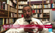 "L'islam n'impose pas la foi", explique l'imam Tareq Oubrou
