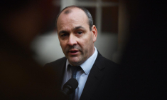 Laurent Berger, le 19 avril 2023, à Paris ( AFP / CHRISTOPHE ARCHAMBAULT )