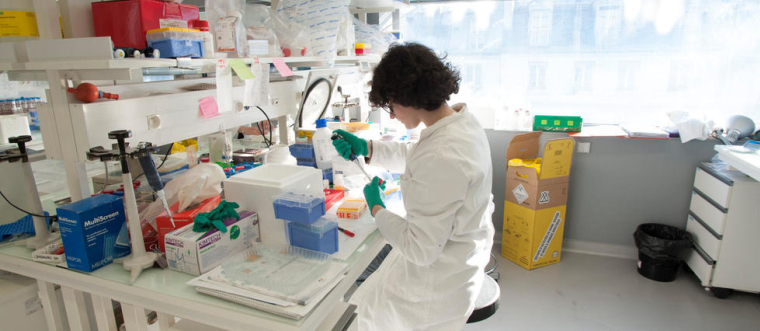 Combien de tests de dépistage la France pourra assurer dans les prochaines semaines ? © PATRICK GELY/SIPA / SIPA