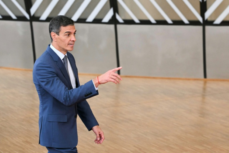 Le Premier ministre espagnol Pedro Sanchez, le 18 juin 2026 au sommet européen de Bruxelles  ( AFP / NICOLAS TUCAT )