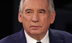 François Bayrou, le 19 décembre 2024, sur le plateau de France 2 ( AFP / VALENTINE CHAPUIS )