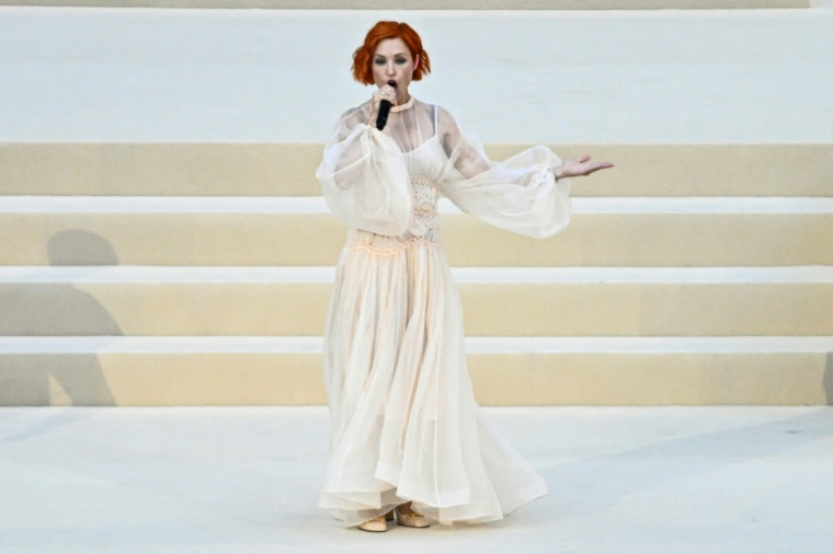 La chanteuse canadienne Natasha St-Pier au Stade de France pour la veillée avec le pape Léon XIV le 25 septembre 2026 à Saint-Denis, près de Paris ( AFP / JULIEN DE ROSA )