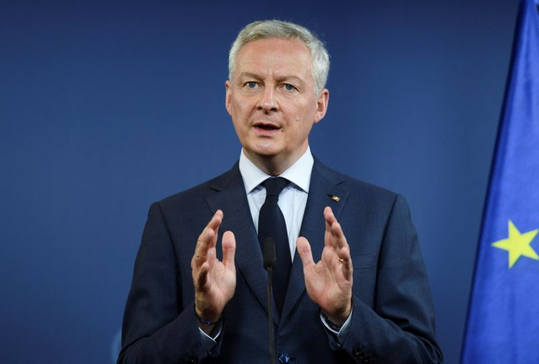 BRUNO LE MAIRE DÉFEND UNE TRAJECTOIRE DE CROISSANCE ET DE BAISSE DES DÉFICITS "CRÉDIBLE"