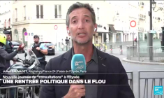 "On est vraiment dans un bras de fer entre la classe politique et le Président de la République"