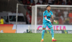 La nouvelle sortie de route de Neymar qui insulte un journaliste