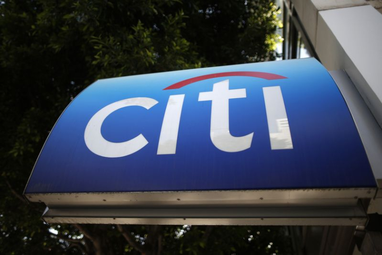 Un distributeur automatique de billets de la Citibank à Los Angeles
