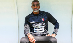 Habib Beye réclame des recrues