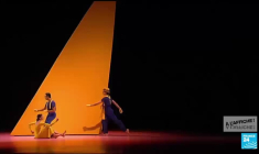 "Murmuration", le spectacle de danse hypnotique de Sadek Berrabah