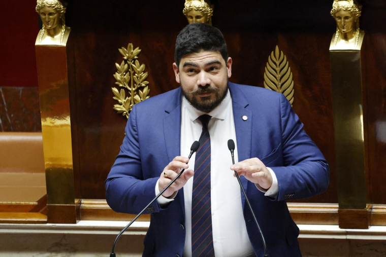 Guillaume Kasbarian à Paris le 13 mars 2023. ( AFP / LUDOVIC MARIN )