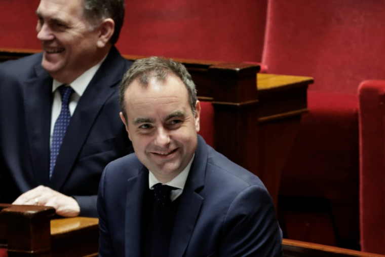 Le Premier ministre Sébastien Lecornu à l'Assemblée nationale après le rejet des deux motions de censure, le 23 janvier 2026 à Paris ( AFP / STEPHANE DE SAKUTIN )