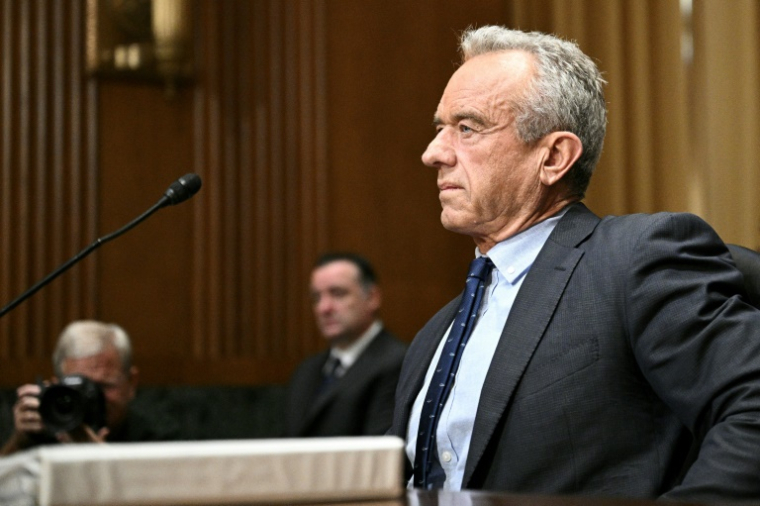 Le ministre de la Santé américain Robert Kennedy Jr. témoigne devant une commission sénatoriale, le 4 septembre 2025 à Washington ( AFP / Alex WROBLEWSKI )