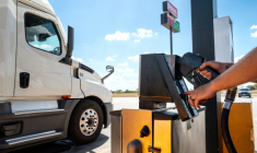 Pompe à diesel dans une station-service le 14 septembre 2026 à Buda, au Texas. ( GETTY IMAGES NORTH AMERICA / Brandon Bell )