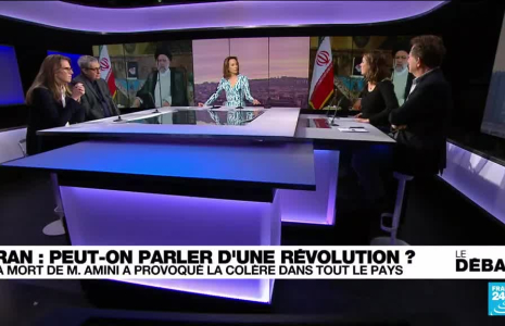 Les temps forts de 2022 : guerre en Ukraine, révolte en Iran, réélection d'Emmanuel Macron...