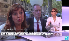 Emmanuel Macron en quête d'un nouveau gouvernement : les consultations politiques continuent