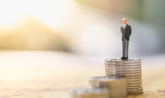 "La reprise de l'activité aurait dû provoquer, depuis quelques trimestres, une hausse significative des salaires et un retour de l'inflation. Ce n'est pas ce que l'on observe." (crédit : Adobe Stock)