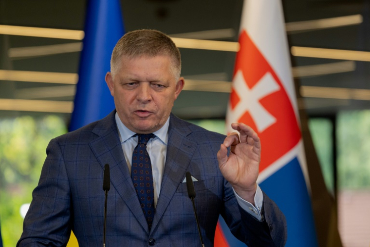Le Premier ministre slovaque Robert Fico à Oujgorod, en Ukraine, le 5 septembre 2025. ( AFP / Tetiana DZHAFAROVA )
