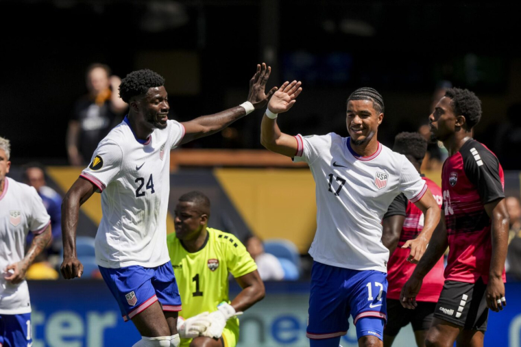 Gold Cup : Les États-Unis étrillent Trinidad, match fou entre le Costa Rica et le Suriname