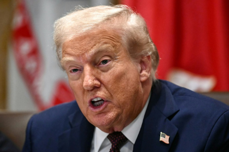Le président américain Donald Trump s'exprime lors d'une réunion à la Maison Blanche, à Washington, le 26 août 2025 ( AFP / Mandel NGAN )