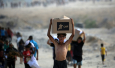 Un enfant dans le centre de Gaza, le 5 septembre 2025 ( AFP / Eyad BABA )