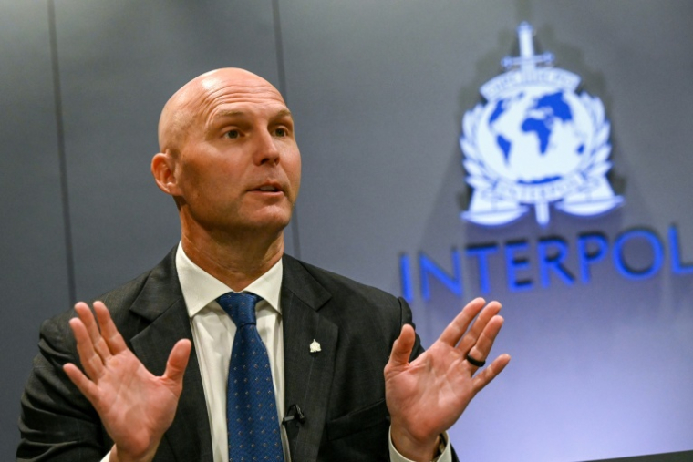Neal Jetton, directeur de la division cybercriminalité d'Interpol à Singapour, le 29 janvier 2026 ( AFP / Roslan RAHMAN )