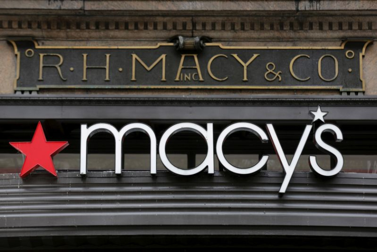 Le grand magasin R.H. Macy and Co. dans le centre de New York