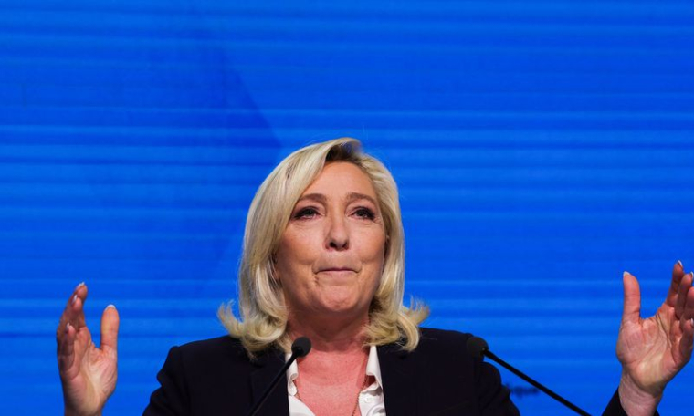 MARINE LE PEN APPELLE LES ÉLECTEURS DE "TOUTES SENSIBILITÉS" À LA "REJOINDRE"