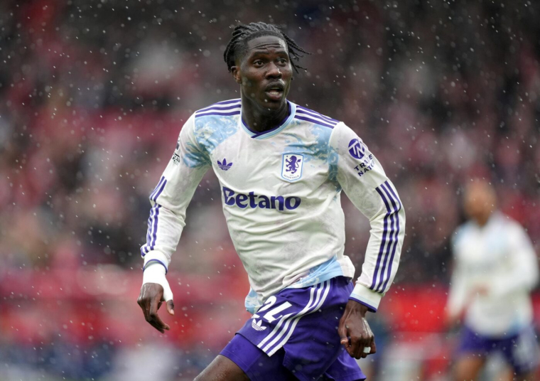 L’idylle entre Amadou Onana et un supporter de Nottingham Forrest