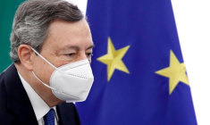 L'ITALIE ABAISSE SA PRÉVISION DE CROISSANCE