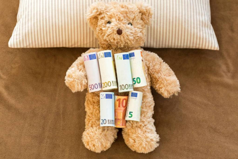 iStock.com-sasimoto