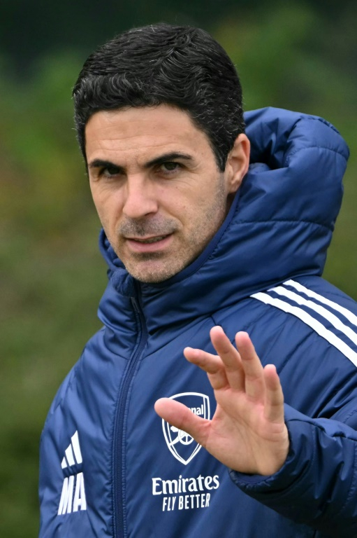 L'entraîneur espagnol d'Arsenal, Mikel Arteta, au centre d'entraînement du club anglais à Londres le 6 mai 2025 ( AFP / Glyn KIRK )