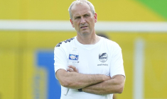 Et le premier coach viré de la saison en France est...