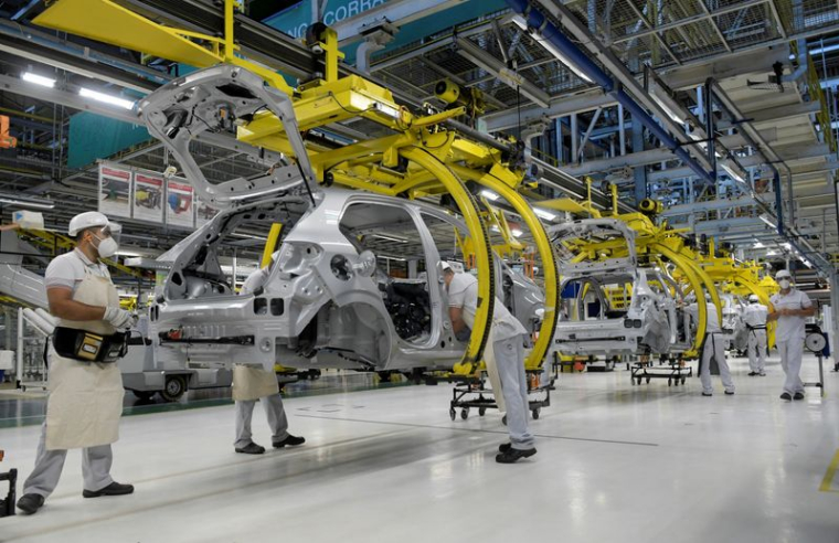 FIAT CHRYSLER RAPPELLE PLUS DE 900.000 VOITURES AUX ETATS-UNIS